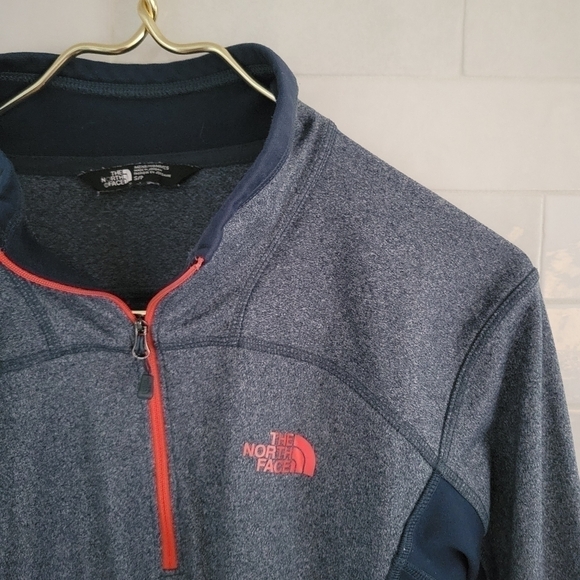 North Face Essential Quarter Zip 1/4 Pullover Blue Orange Logo Size Men's Small - Picture 2 of 5